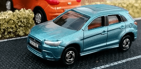 miniatur outlander, mobil mitsubishi outlander sport